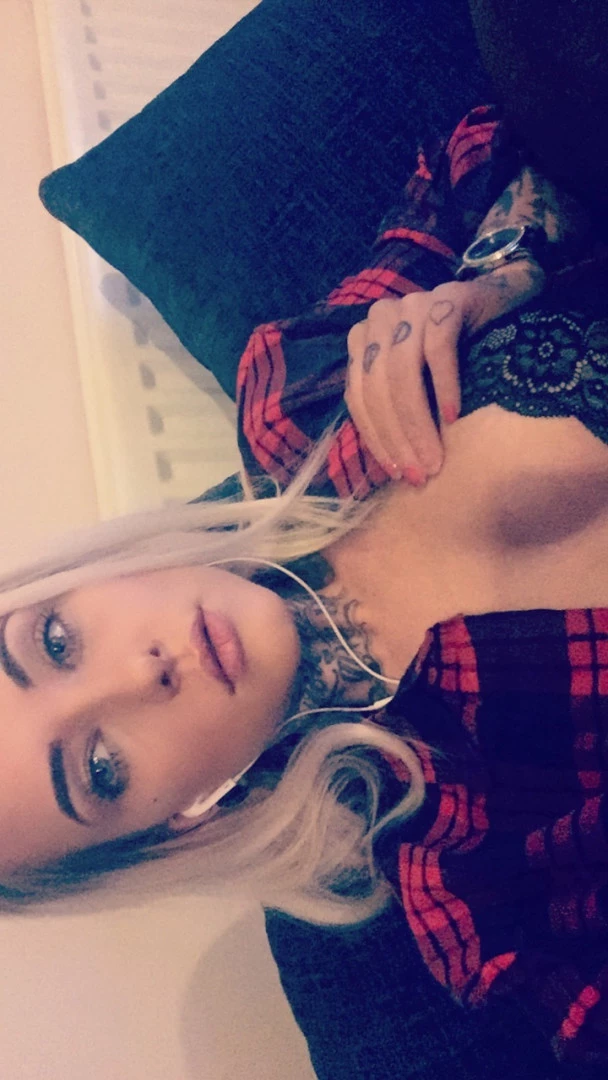 Lottie Harley [ lottieharley ] Onlyfans leaked photo 8349766 on Hotleaks.tv