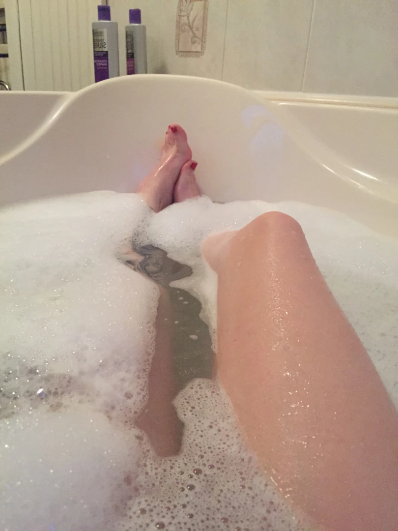 Lottie Harley [ lottieharley ] Onlyfans leaked photo 8359463 on Hotleaks.tv