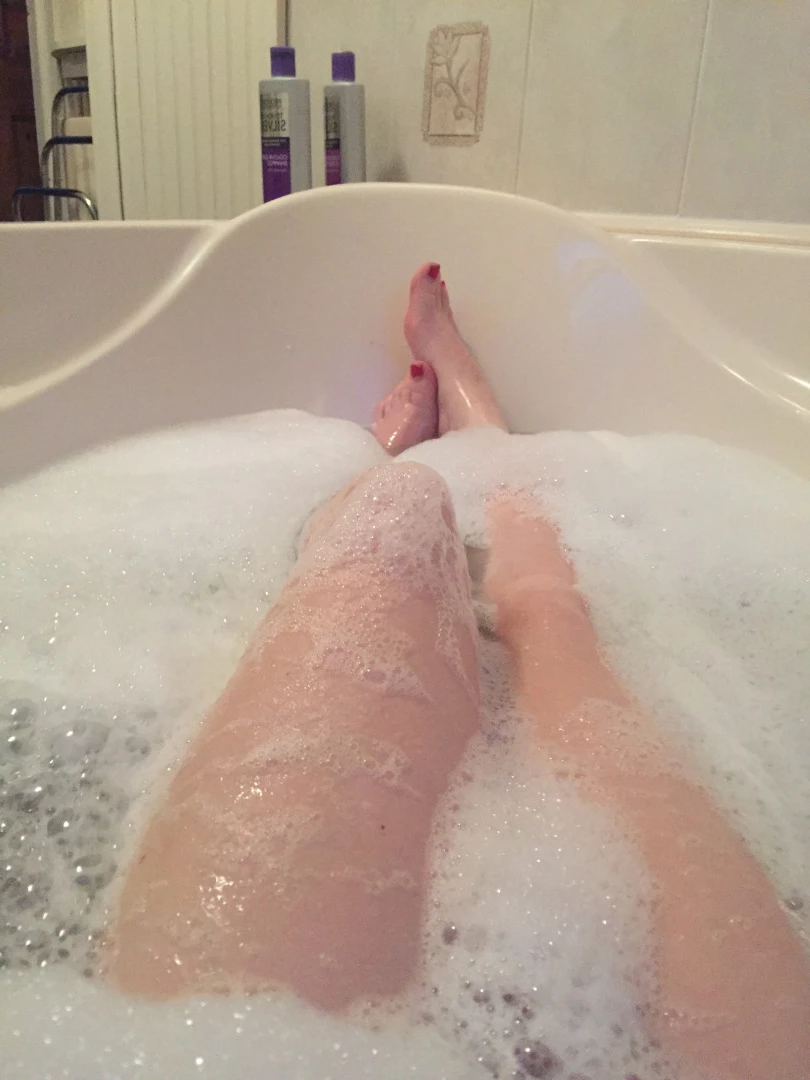 Lottie Harley [ lottieharley ] Onlyfans leaked photo 8359838 on Hotleaks.tv