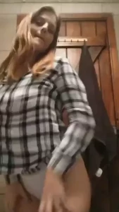 lottiirose Onlyfans leaked video 18189482 on Hotleaks.tv