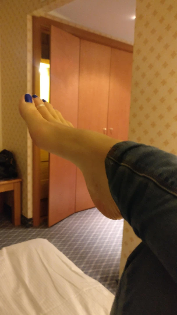 Lou In Heels [ louinheels ] Onlyfans leaked photo 10151267 on Hotleaks.tv