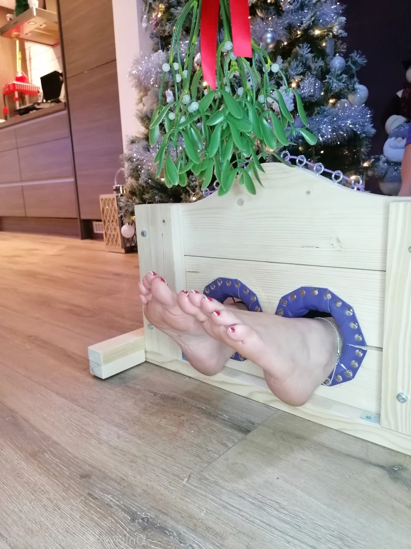 Lou In Heels [ louinheels ] Onlyfans leaked photo 10154894 on Hotleaks.tv
