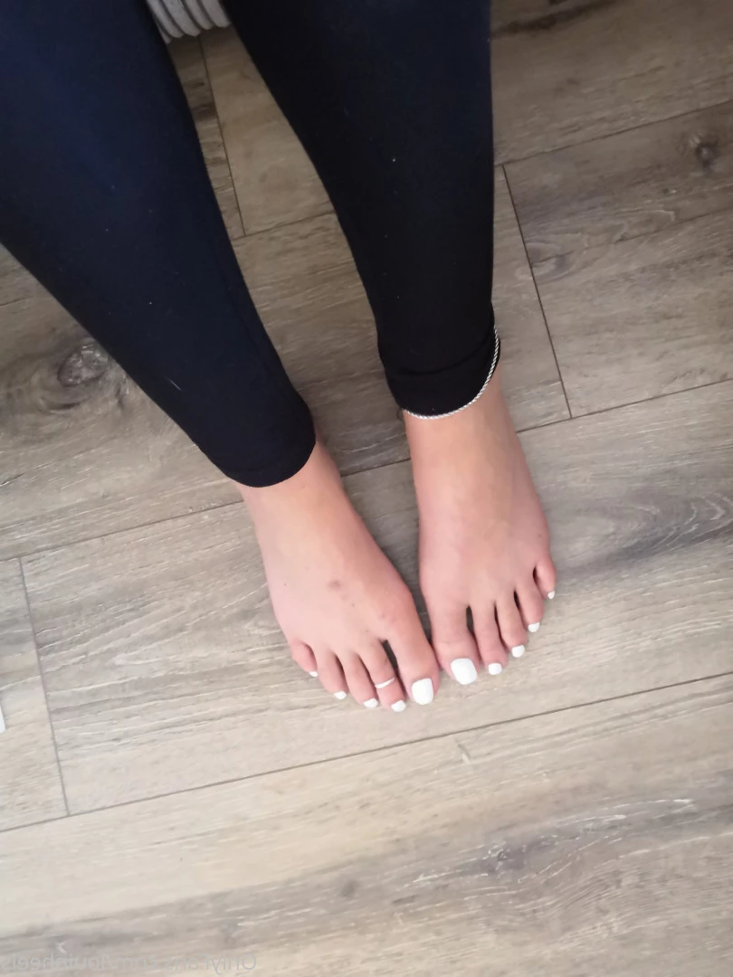 Lou In Heels [ louinheels ] Onlyfans leaked photo 10160002 on Hotleaks.tv