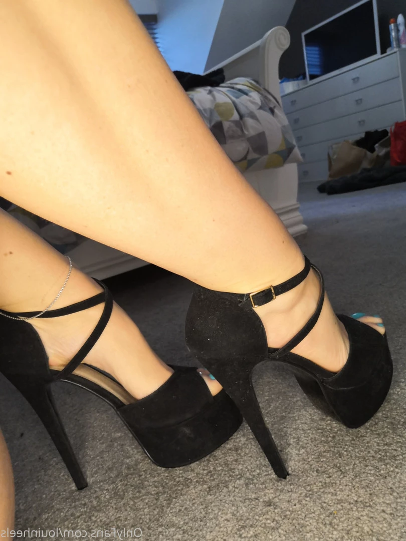 Lou In Heels [ louinheels ] Onlyfans leaked photo 10164130 on Hotleaks.tv