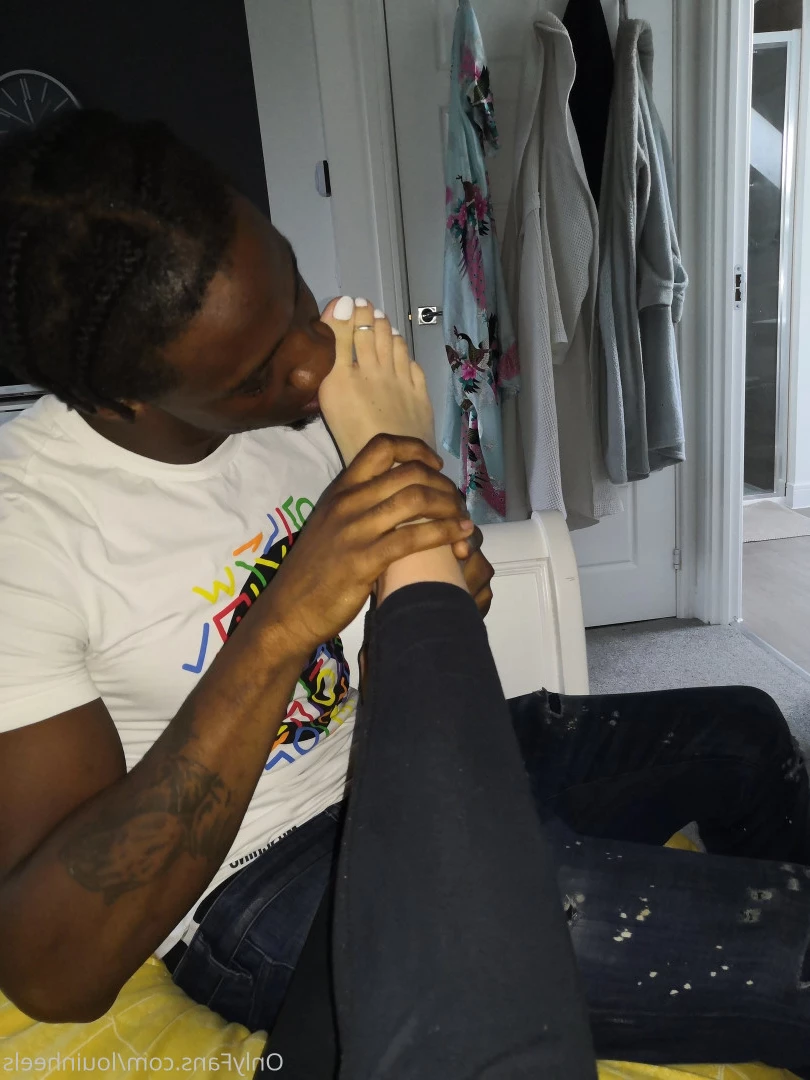 Lou In Heels [ louinheels ] Onlyfans leaked photo 10164922 on Hotleaks.tv