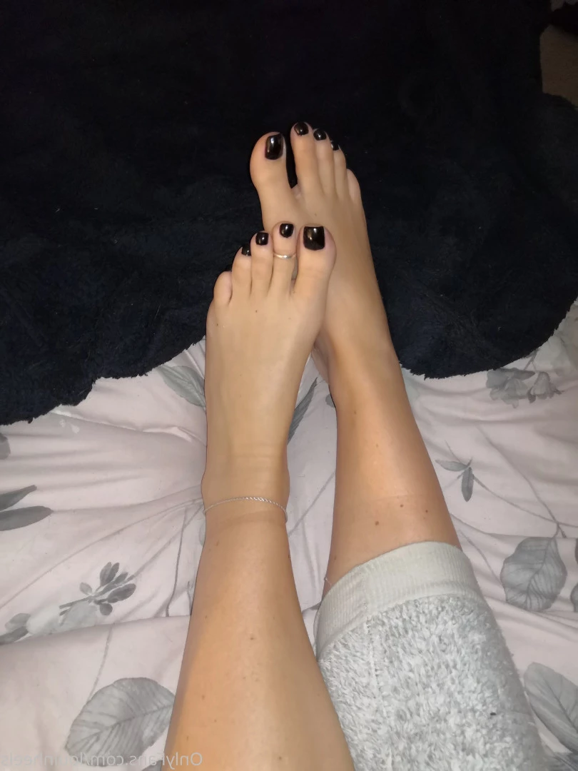 Lou In Heels [ louinheels ] Onlyfans leaked photo 10165914 on Hotleaks.tv