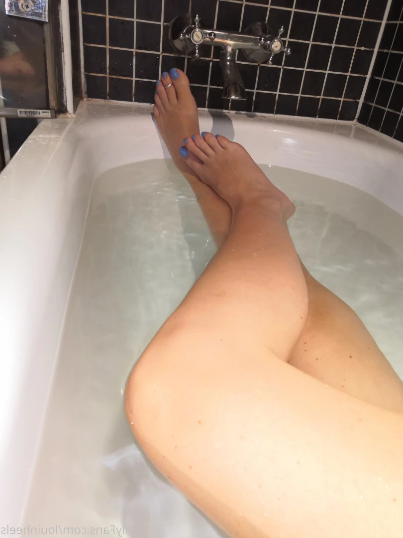 Lou In Heels [ louinheels ] Onlyfans leaked photo 10170546 on Hotleaks.tv