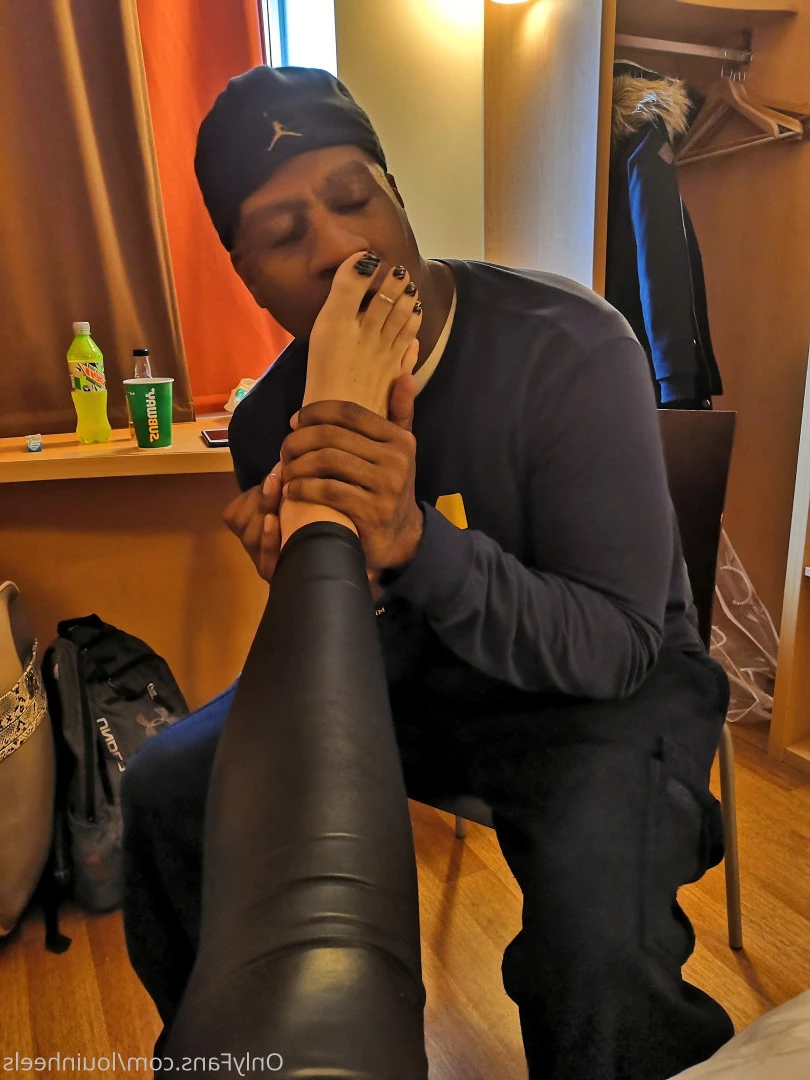 Lou In Heels [ louinheels ] Onlyfans leaked photo 10177306 on Hotleaks.tv