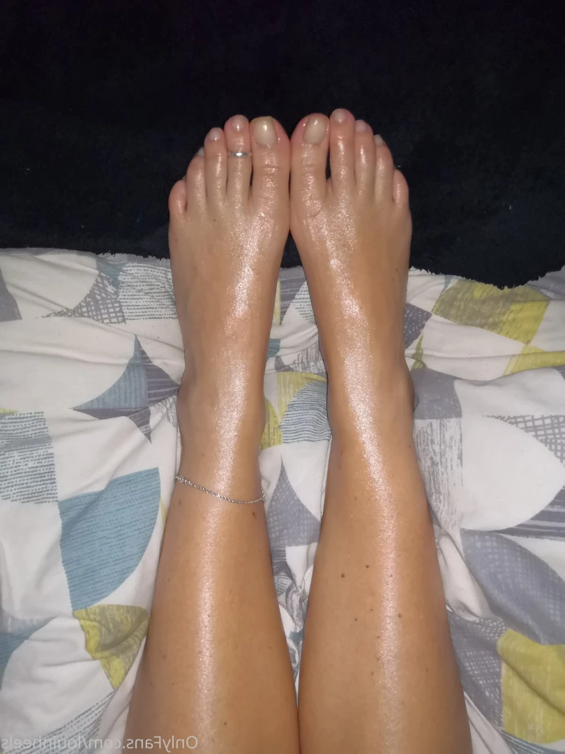 Lou In Heels [ louinheels ] Onlyfans leaked photo 10183360 on Hotleaks.tv