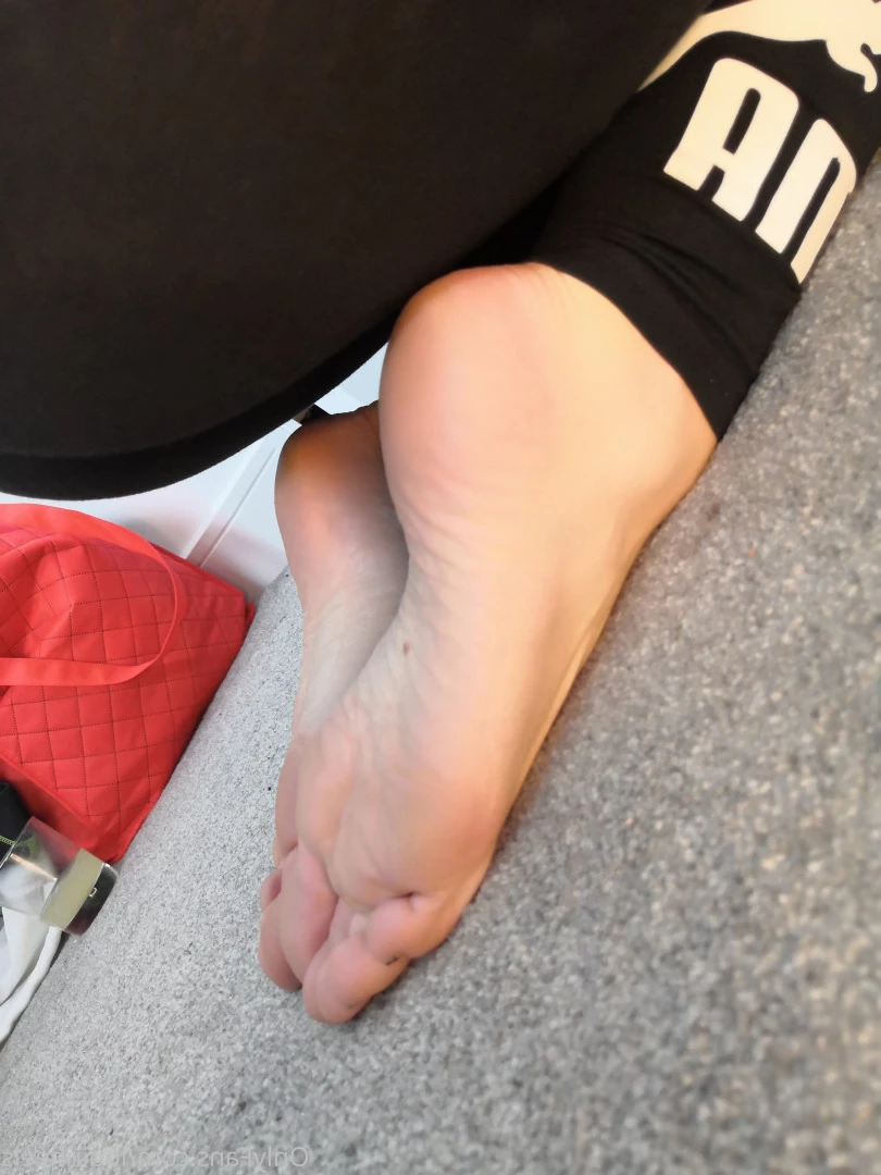 Lou In Heels [ louinheels ] Onlyfans leaked photo 10183516 on Hotleaks.tv