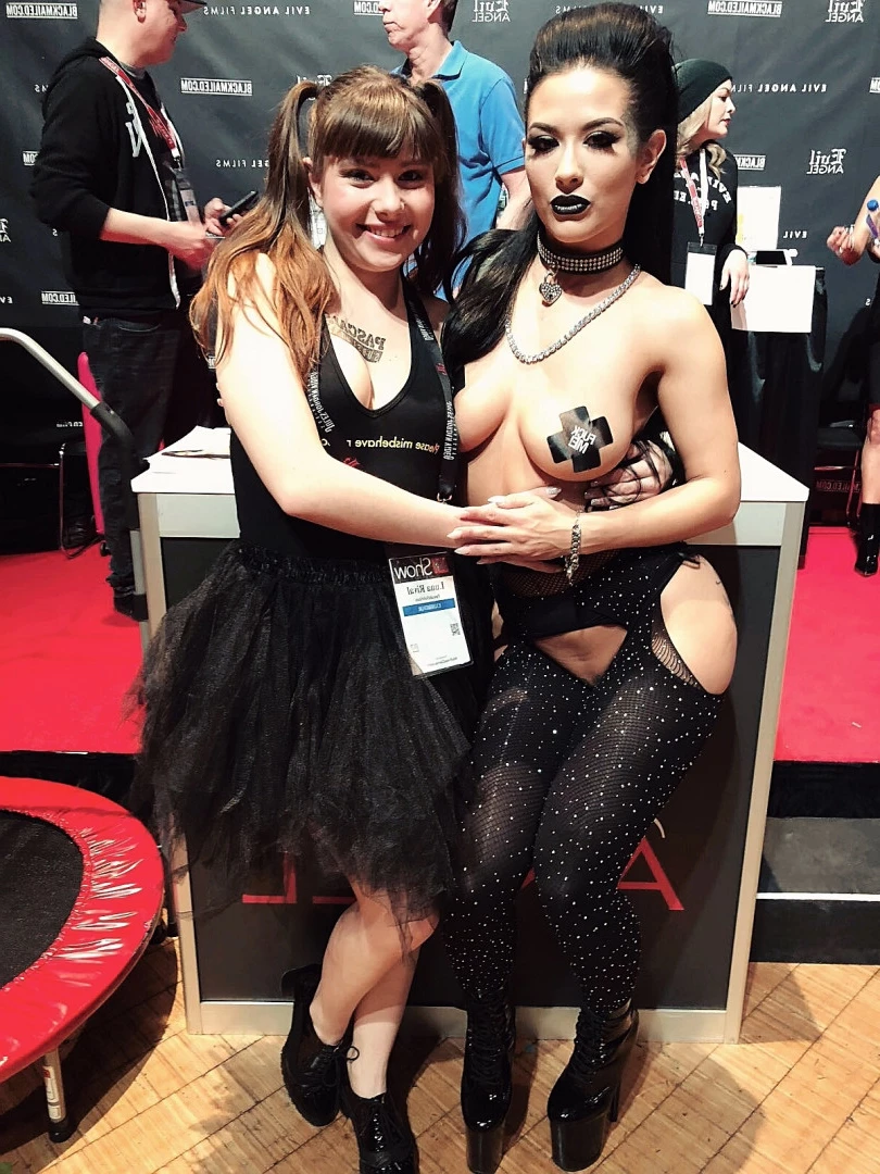 Luna Rival [ louprival ] Onlyfans leaked photo 17089376 on Hotleaks.tv