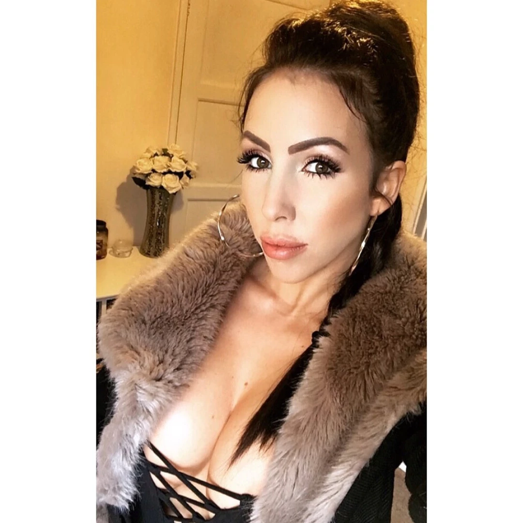 ♔ LadyNina ♔ [ love_lady_nina ] Onlyfans leaked photo 8547494 on Hotleaks.tv