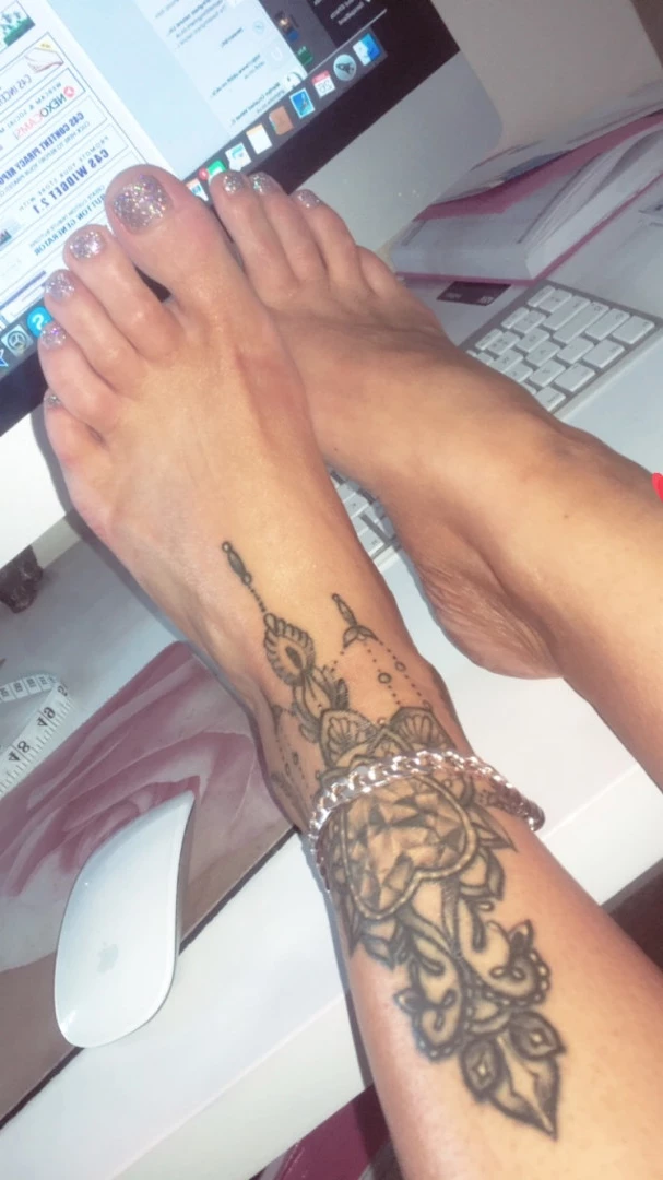 ♔ LadyNina ♔ [ love_lady_nina ] Onlyfans leaked photo 8558656 on Hotleaks.tv