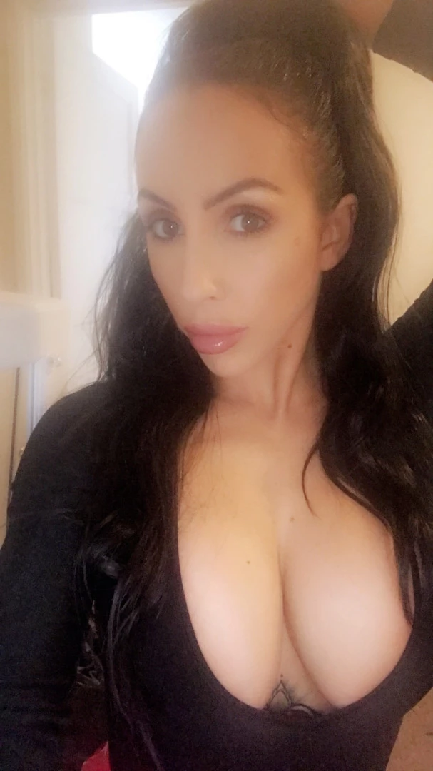 ♔ LadyNina ♔ [ love_lady_nina ] Onlyfans leaked photo 8574441 on Hotleaks.tv