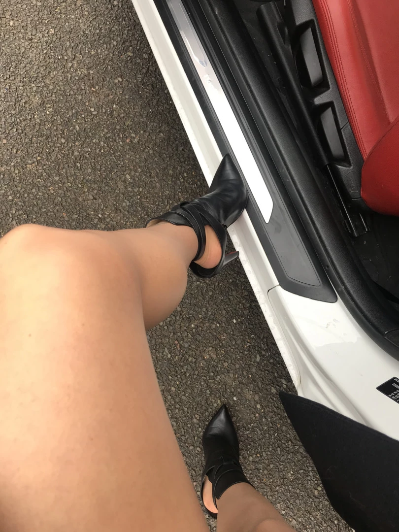 ♔ LadyNina ♔ [ love_lady_nina ] Onlyfans leaked photo 8580759 on Hotleaks.tv