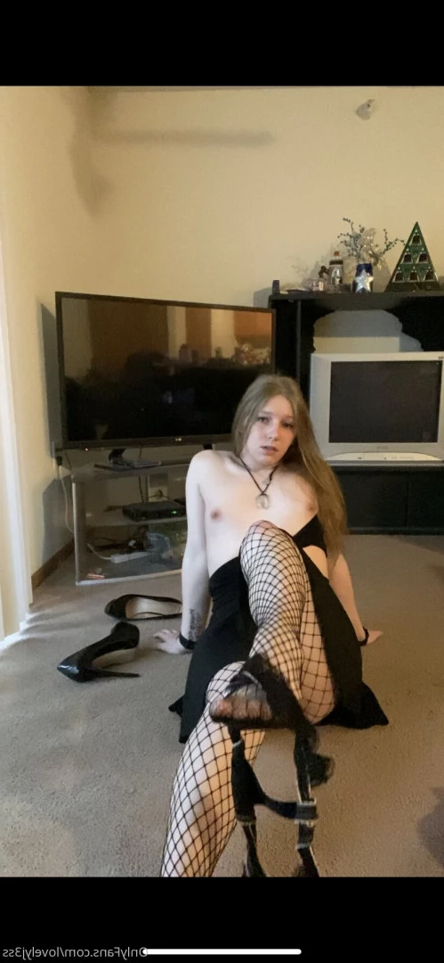 Lovely_jesss [ lovelyj3ss ] Onlyfans leaked photo 8276924 on Hotleaks.tv