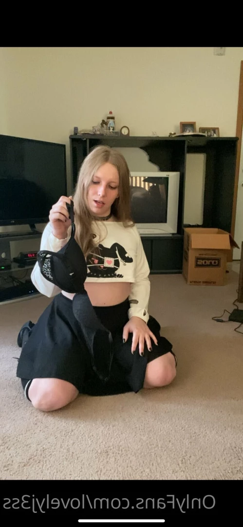 Lovely_jesss [ lovelyj3ss ] Onlyfans leaked photo 8277104 on Hotleaks.tv