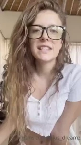 lulusdreamz • Top 0.4% 🦁✨ [ lulus_dreamz ] Onlyfans leaked video 18188546 on Hotleaks.tv
