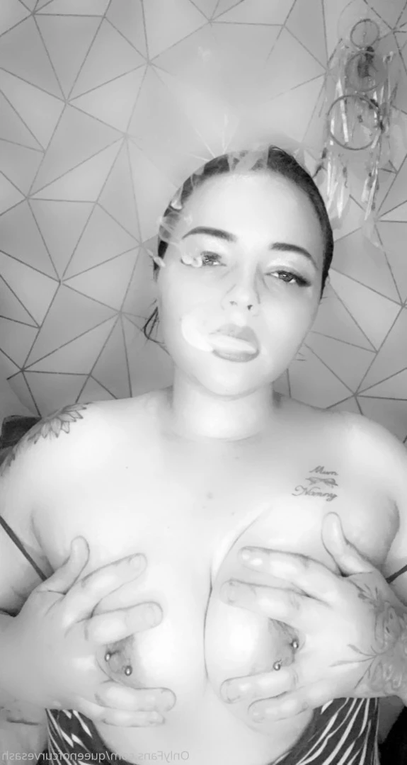 TheSexylesbians😍 [ sexylesbiancouple98 ] Onlyfans leaked photo 10129535 on Hotleaks.tv