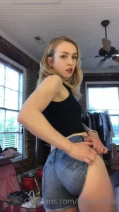 10283602