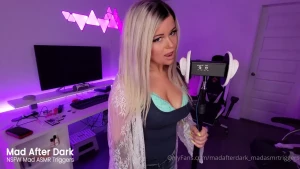 10282977