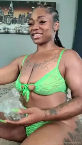 🍭🧁Mademoiselle Ohlala🧁🍭 [ mademoohlala ] Onlyfans leaked video 9545257 on Hotleaks.tv