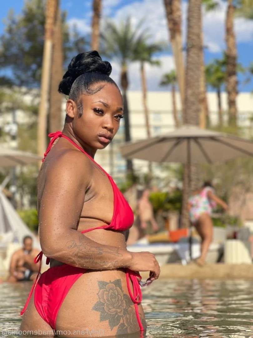 🍭🧁Mademoiselle Ohlala🧁🍭 [ mademoohlala ] Onlyfans leaked photo 761390 on Hotleaks.tv