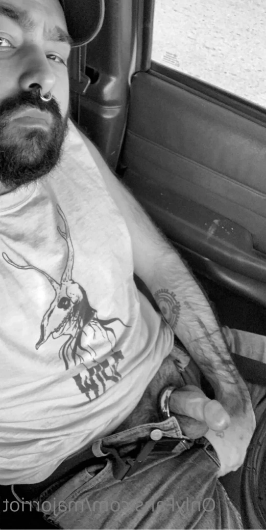 Major Riot (Hairy Gaymer) [ majorriot ] Onlyfans leaked photo 14044925 on Hotleaks.tv