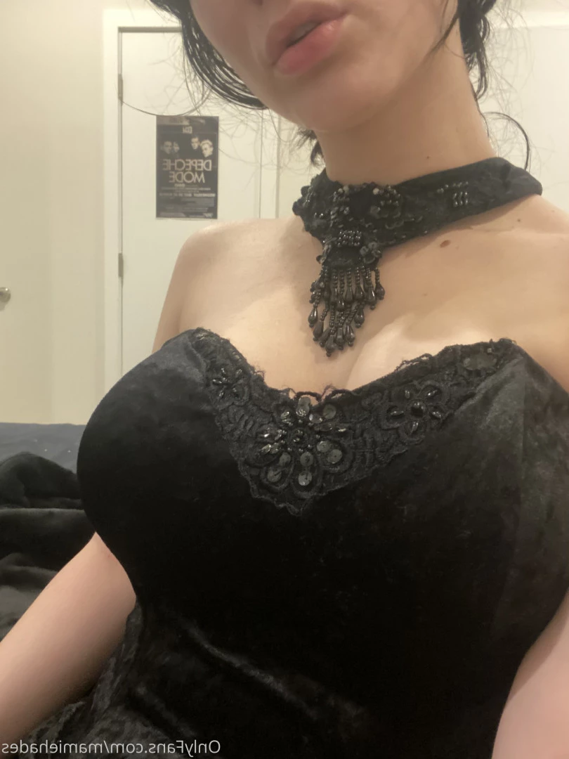 🖤 ℳ𝒶𝓂𝒾ℯ ℋ𝒶𝒹ℯ𝓈 🖤 [ mamiehades ] Onlyfans leaked photo 8596432 on Hotleaks.tv