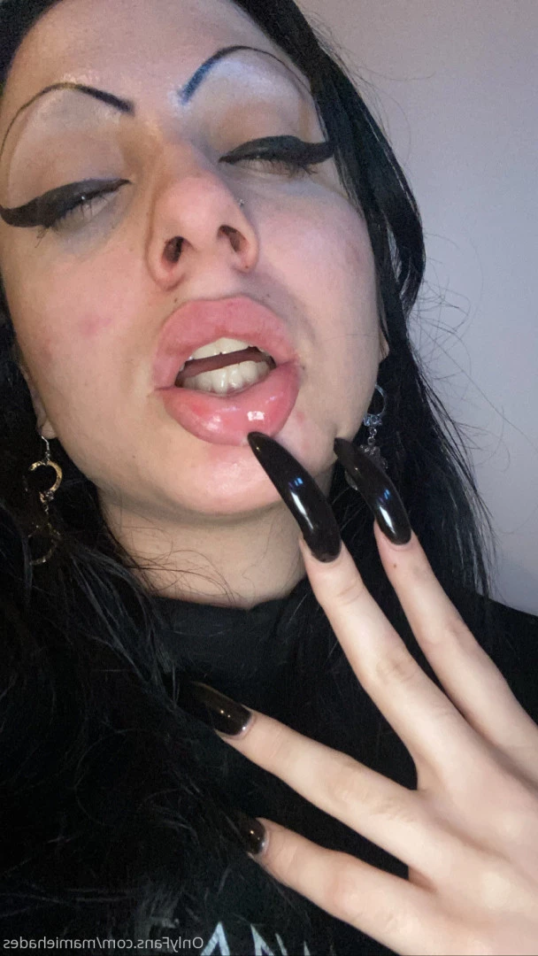🖤 ℳ𝒶𝓂𝒾ℯ ℋ𝒶𝒹ℯ𝓈 🖤 [ mamiehades ] Onlyfans leaked photo 8597046 on Hotleaks.tv