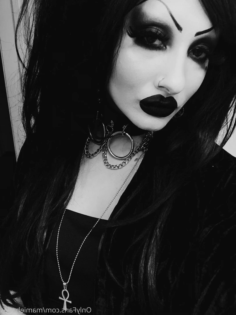 🖤 ℳ𝒶𝓂𝒾ℯ ℋ𝒶𝒹ℯ𝓈 🖤 [ mamiehades ] Onlyfans leaked photo 8598438 on Hotleaks.tv