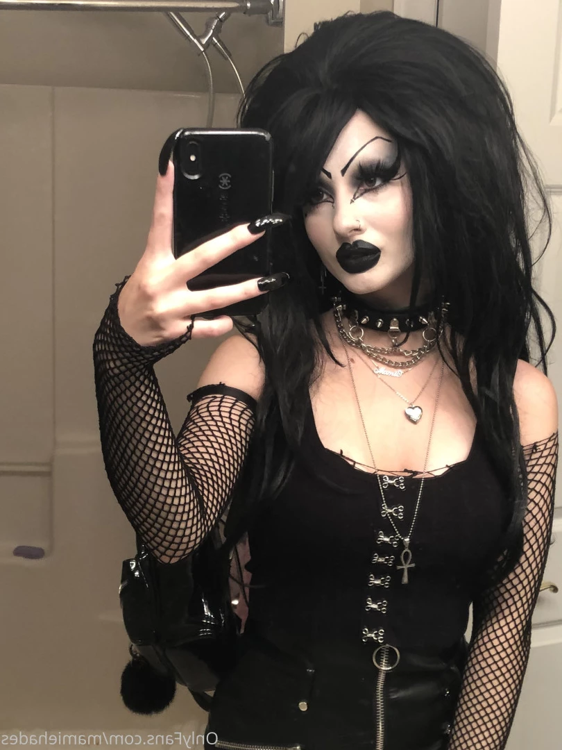 🖤 ℳ𝒶𝓂𝒾ℯ ℋ𝒶𝒹ℯ𝓈 🖤 [ mamiehades ] Onlyfans leaked photo 8599487 on Hotleaks.tv