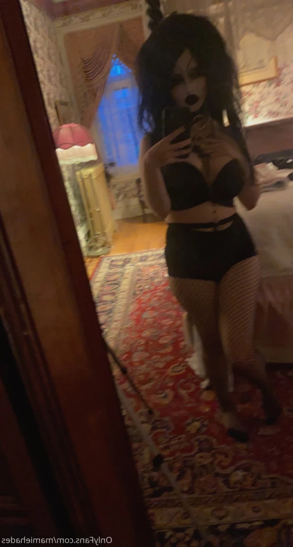🖤 ℳ𝒶𝓂𝒾ℯ ℋ𝒶𝒹ℯ𝓈 🖤 [ mamiehades ] Onlyfans leaked photo 8601036 on Hotleaks.tv