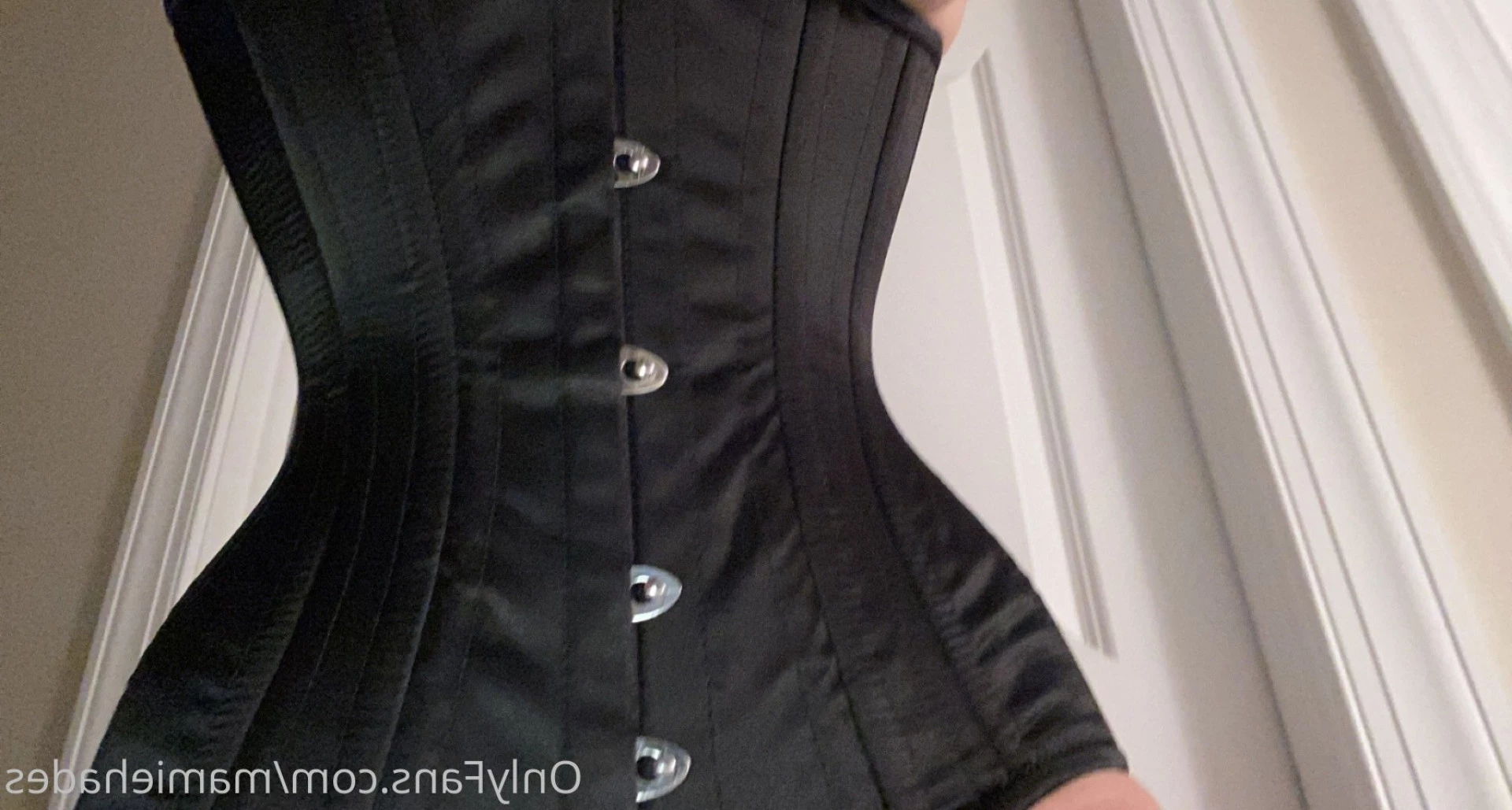 🖤 ℳ𝒶𝓂𝒾ℯ ℋ𝒶𝒹ℯ𝓈 🖤 [ mamiehades ] Onlyfans leaked photo 8601400 on Hotleaks.tv