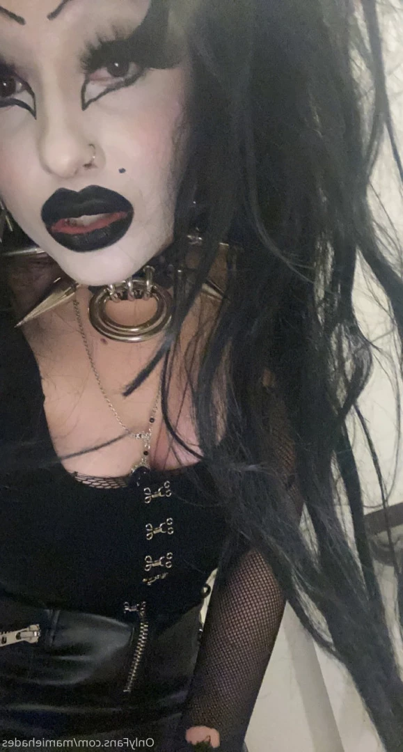 🖤 ℳ𝒶𝓂𝒾ℯ ℋ𝒶𝒹ℯ𝓈 🖤 [ mamiehades ] Onlyfans leaked photo 8601558 on Hotleaks.tv
