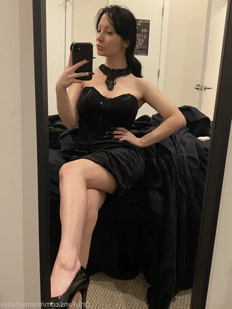 🖤 ℳ𝒶𝓂𝒾ℯ ℋ𝒶𝒹ℯ𝓈 🖤 [ mamiehades ] Onlyfans leaked photo 8601863 on Hotleaks.tv