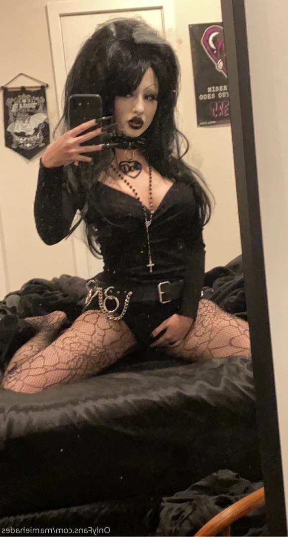 🖤 ℳ𝒶𝓂𝒾ℯ ℋ𝒶𝒹ℯ𝓈 🖤 [ mamiehades ] Onlyfans leaked photo 8602003 on Hotleaks.tv