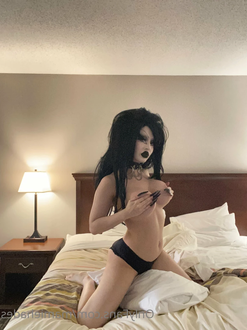 🖤 ℳ𝒶𝓂𝒾ℯ ℋ𝒶𝒹ℯ𝓈 🖤 [ mamiehades ] Onlyfans leaked photo 8602025 on Hotleaks.tv