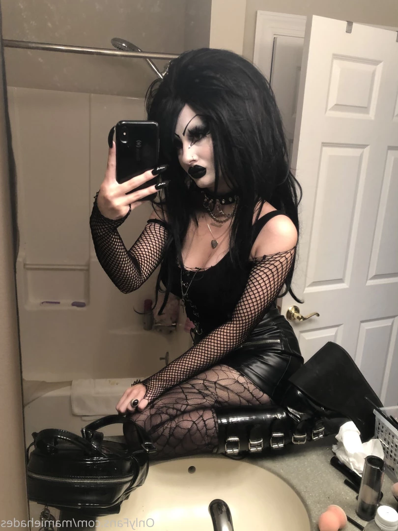 🖤 ℳ𝒶𝓂𝒾ℯ ℋ𝒶𝒹ℯ𝓈 🖤 [ mamiehades ] Onlyfans leaked photo 8602487 on Hotleaks.tv