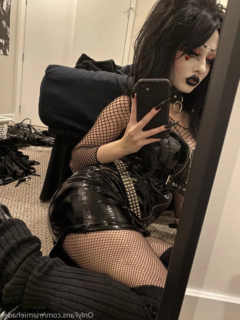 🖤 ℳ𝒶𝓂𝒾ℯ ℋ𝒶𝒹ℯ𝓈 🖤 [ mamiehades ] Onlyfans leaked photo 8603814 on Hotleaks.tv
