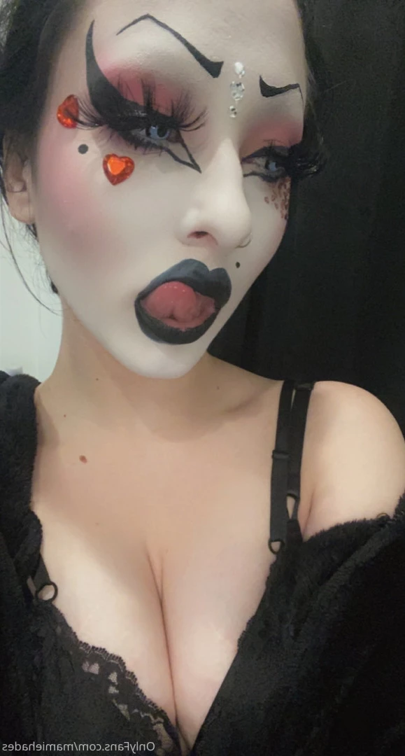 🖤 ℳ𝒶𝓂𝒾ℯ ℋ𝒶𝒹ℯ𝓈 🖤 [ mamiehades ] Onlyfans leaked photo 8604336 on Hotleaks.tv