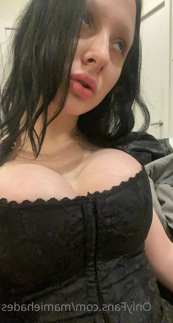 🖤 ℳ𝒶𝓂𝒾ℯ ℋ𝒶𝒹ℯ𝓈 🖤 [ mamiehades ] Onlyfans leaked photo 8605752 on Hotleaks.tv