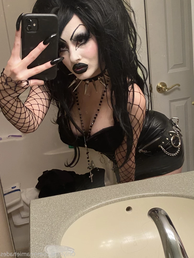 🖤 ℳ𝒶𝓂𝒾ℯ ℋ𝒶𝒹ℯ𝓈 🖤 [ mamiehades ] Onlyfans leaked photo 8606163 on Hotleaks.tv