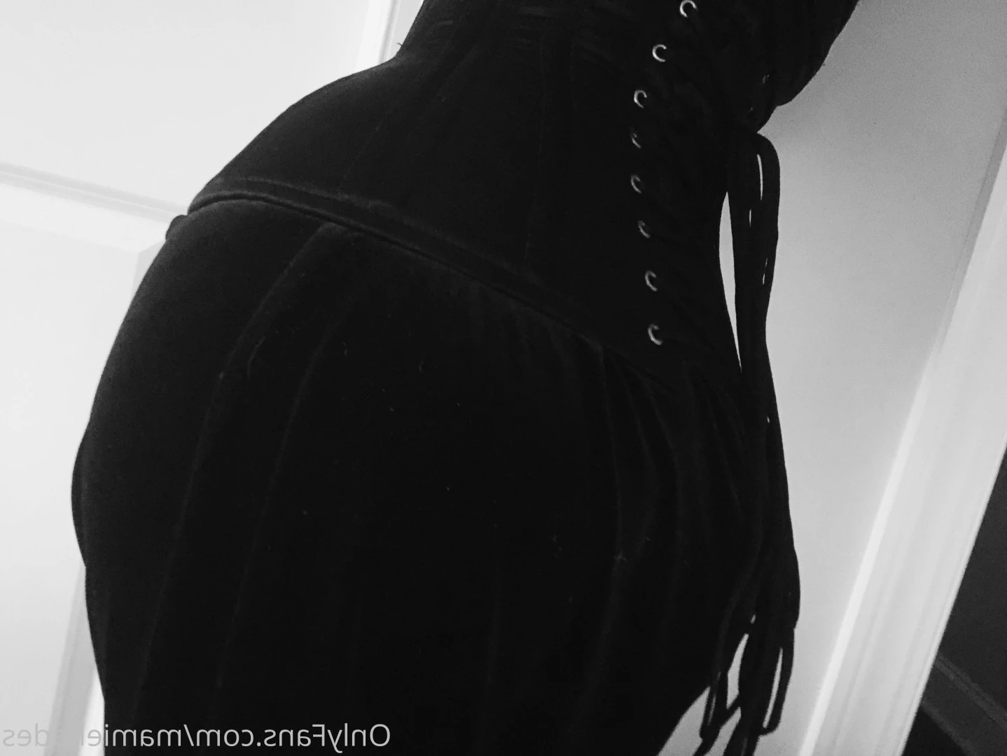 🖤 ℳ𝒶𝓂𝒾ℯ ℋ𝒶𝒹ℯ𝓈 🖤 [ mamiehades ] Onlyfans leaked photo 8607405 on Hotleaks.tv