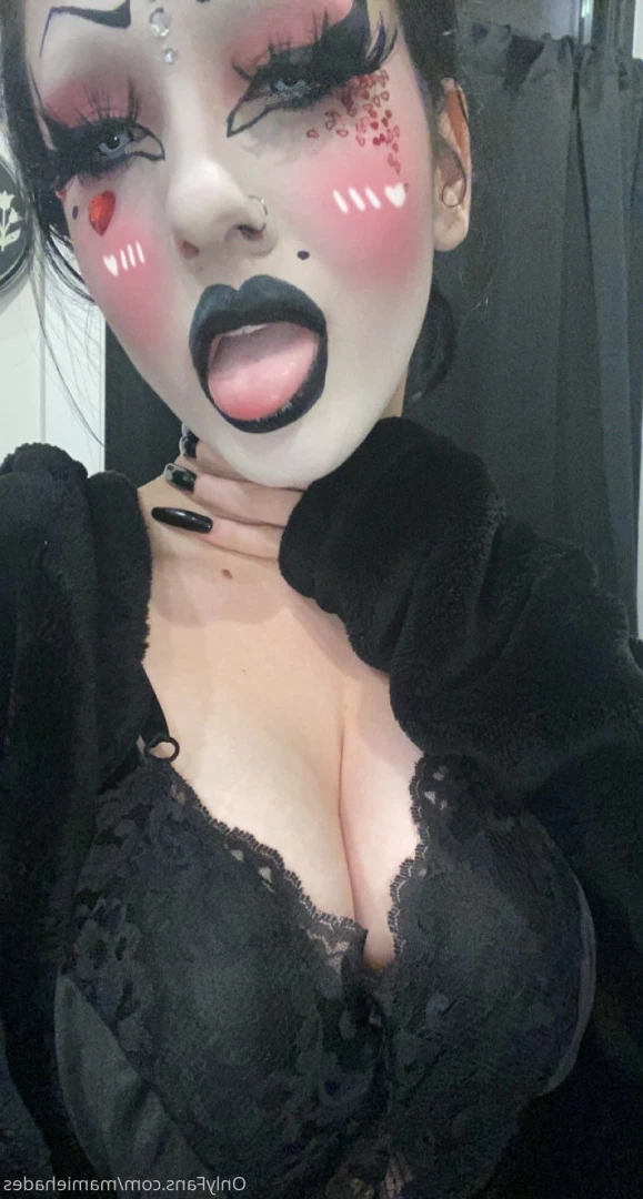 🖤 ℳ𝒶𝓂𝒾ℯ ℋ𝒶𝒹ℯ𝓈 🖤 [ mamiehades ] Onlyfans leaked photo 8607841 on Hotleaks.tv