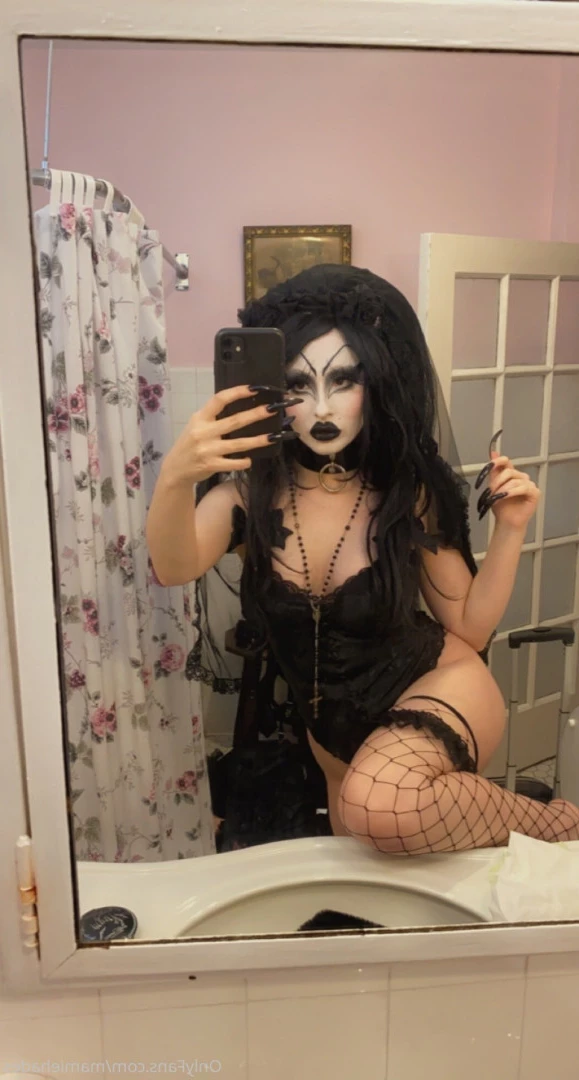 🖤 ℳ𝒶𝓂𝒾ℯ ℋ𝒶𝒹ℯ𝓈 🖤 [ mamiehades ] Onlyfans leaked photo 8607882 on Hotleaks.tv