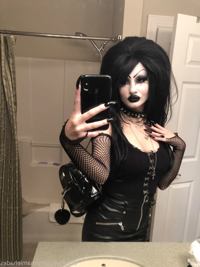 🖤 ℳ𝒶𝓂𝒾ℯ ℋ𝒶𝒹ℯ𝓈 🖤 [ mamiehades ] Onlyfans leaked photo 8608132 on Hotleaks.tv