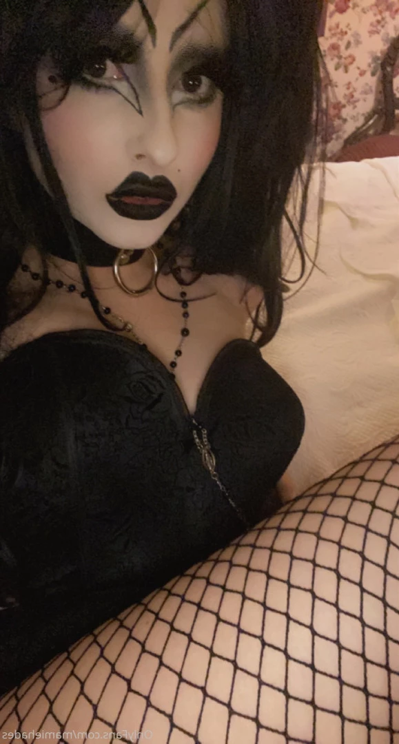 🖤 ℳ𝒶𝓂𝒾ℯ ℋ𝒶𝒹ℯ𝓈 🖤 [ mamiehades ] Onlyfans leaked photo 8608497 on Hotleaks.tv