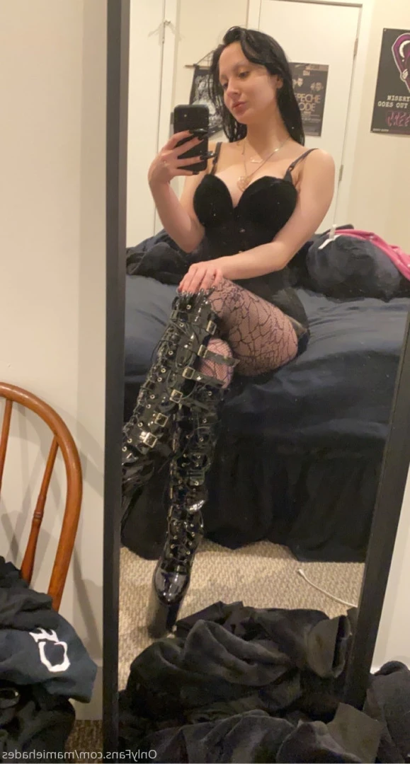🖤 ℳ𝒶𝓂𝒾ℯ ℋ𝒶𝒹ℯ𝓈 🖤 [ mamiehades ] Onlyfans leaked photo 8609008 on Hotleaks.tv