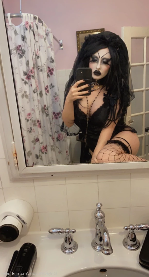 🖤 ℳ𝒶𝓂𝒾ℯ ℋ𝒶𝒹ℯ𝓈 🖤 [ mamiehades ] Onlyfans leaked photo 8609076 on Hotleaks.tv